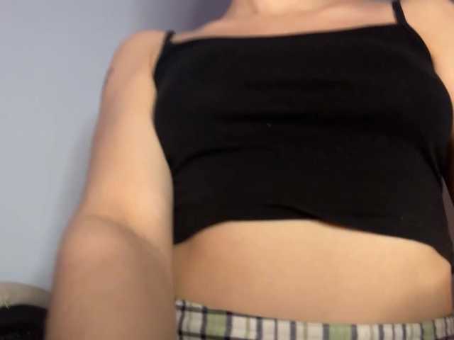PinkDolly18's BongaCams show and profile