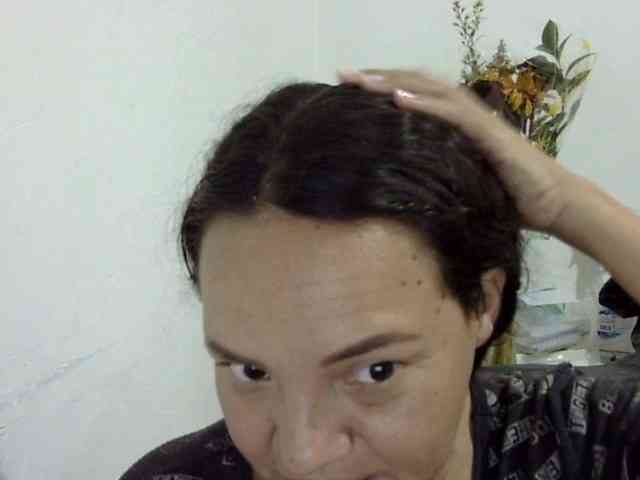 ElizabethMart webcam