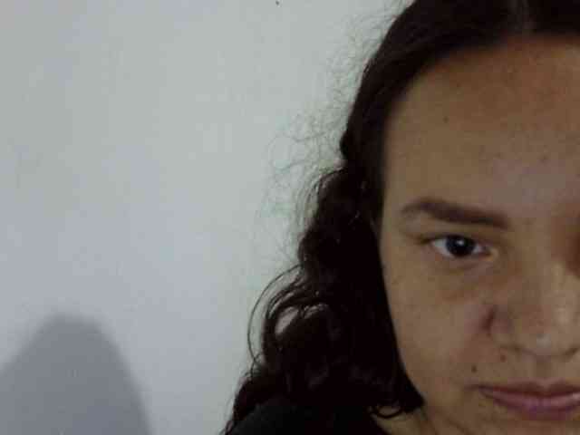 ElizabethMart webcam