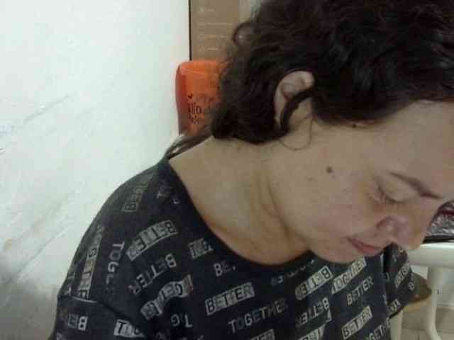 ElizabethMart webcam