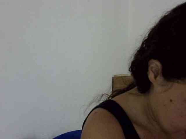 ElizabethMart webcam