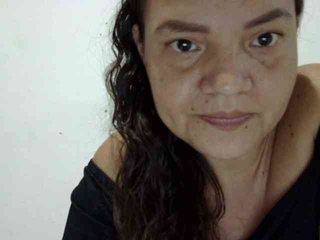 ElizabethMart webcam
