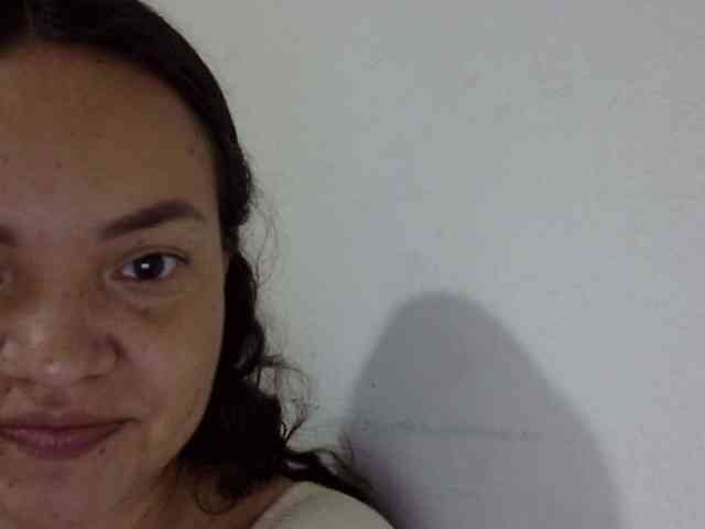 ElizabethMart webcam