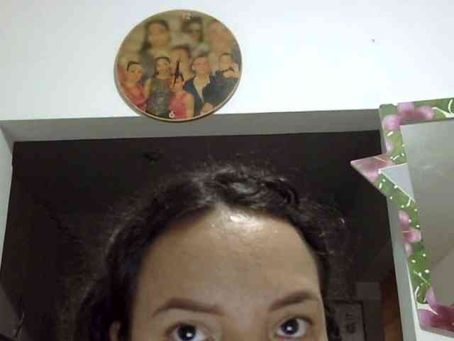 ElizabethMart webcam