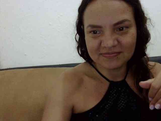 ElizabethMart webcam