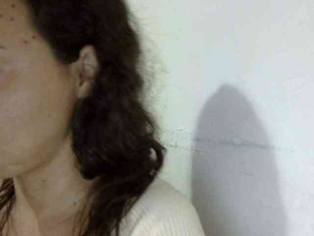 ElizabethMart webcam