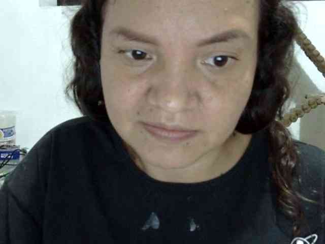 ElizabethMart webcam
