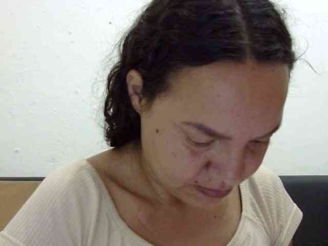 ElizabethMart webcam