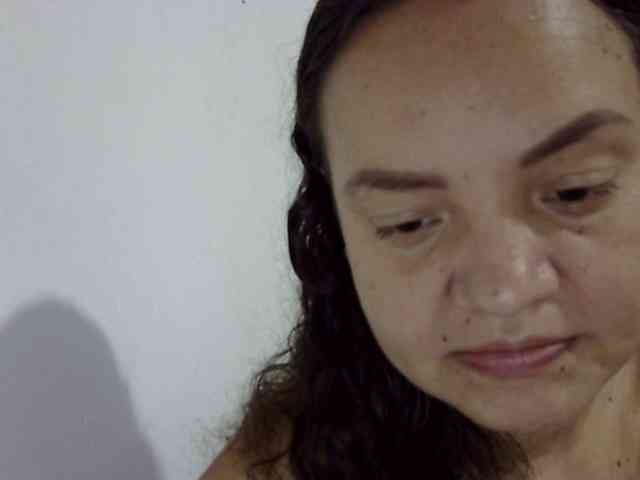 ElizabethMart webcam