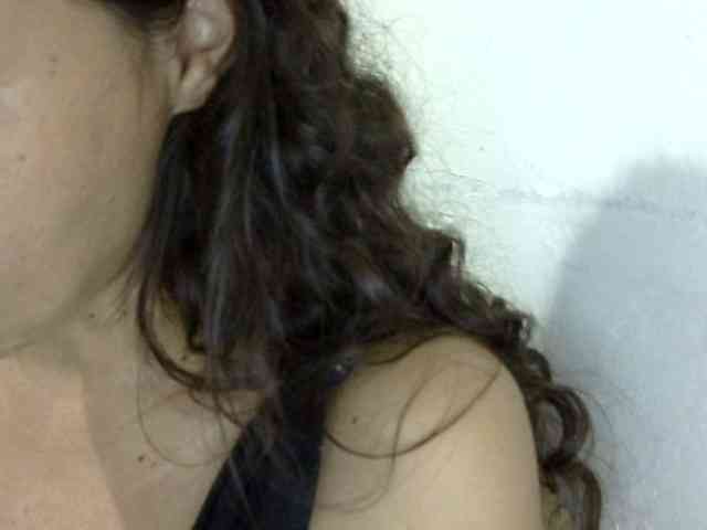 ElizabethMart webcam