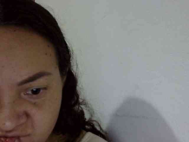 ElizabethMart webcam