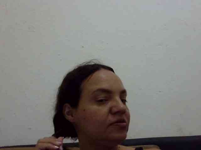 ElizabethMart webcam