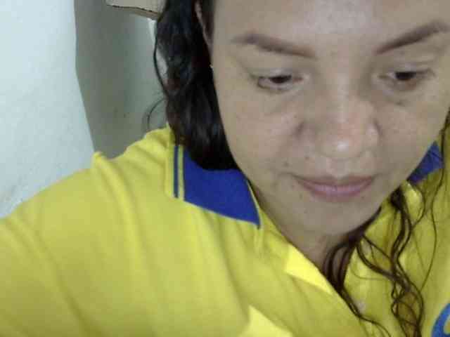 ElizabethMart webcam