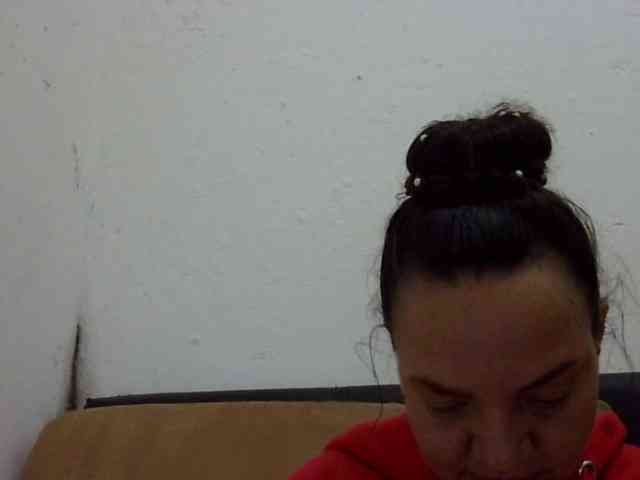 ElizabethMart webcam