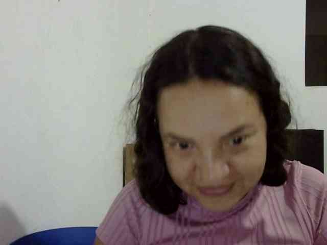 ElizabethMart webcam