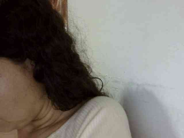 ElizabethMart webcam