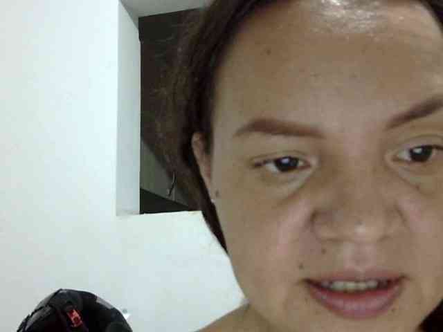 ElizabethMart webcam