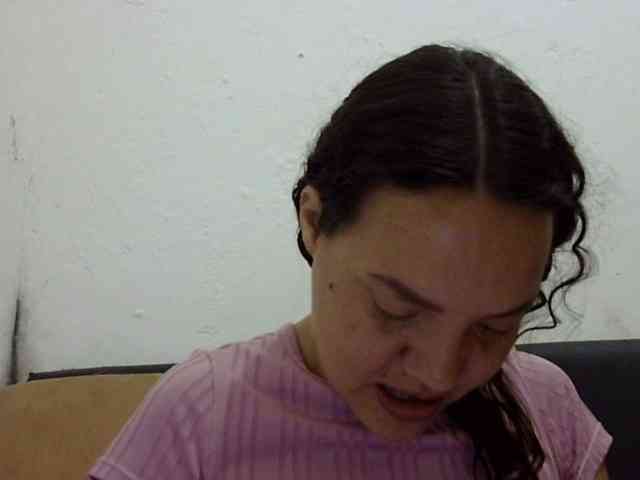 ElizabethMart webcam