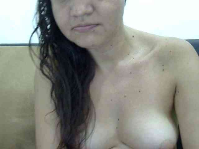 ElizabethMart webcam