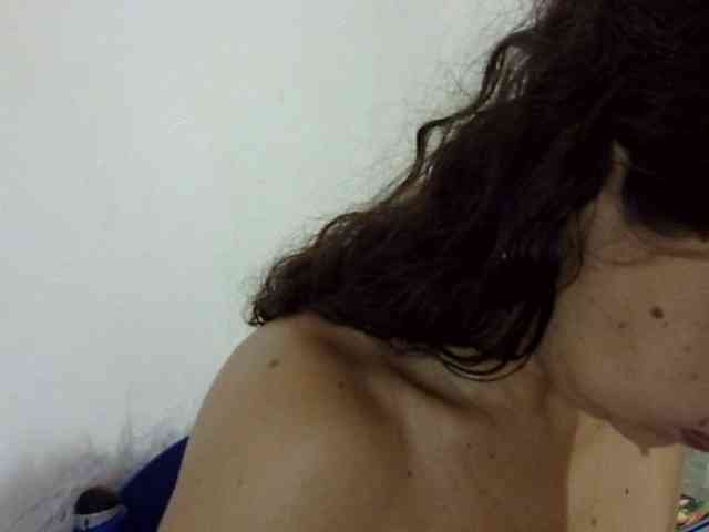 ElizabethMart webcam
