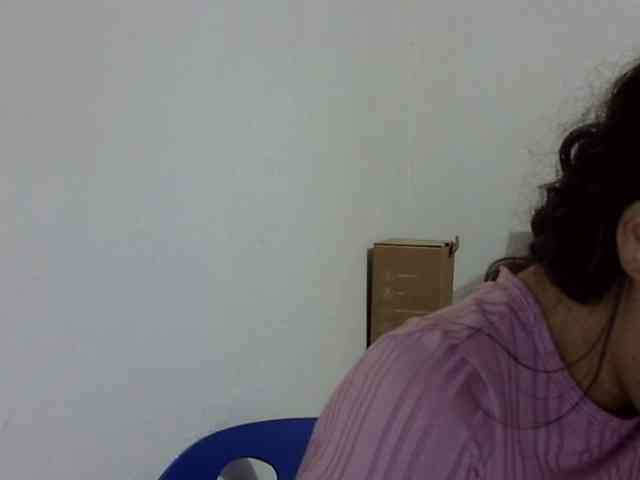 ElizabethMart webcam