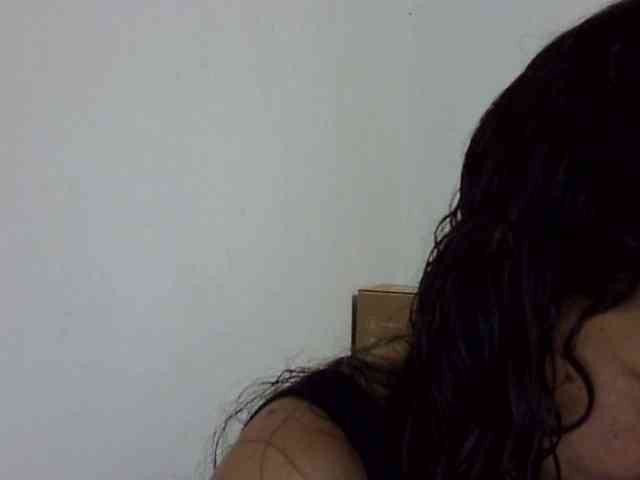 ElizabethMart webcam