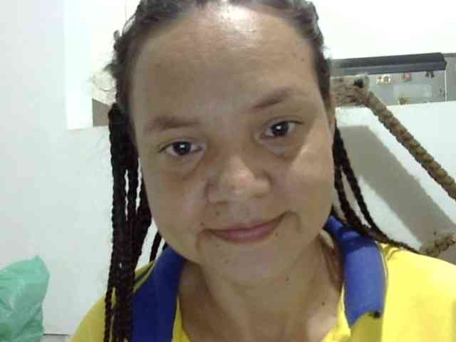 ElizabethMart webcam