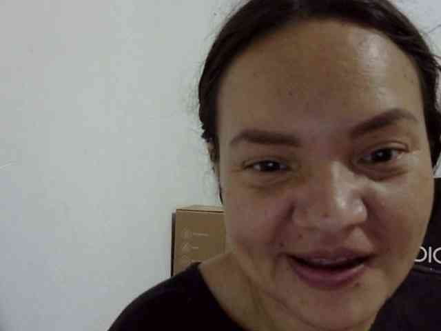 ElizabethMart webcam