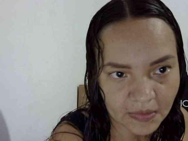 ElizabethMart webcam