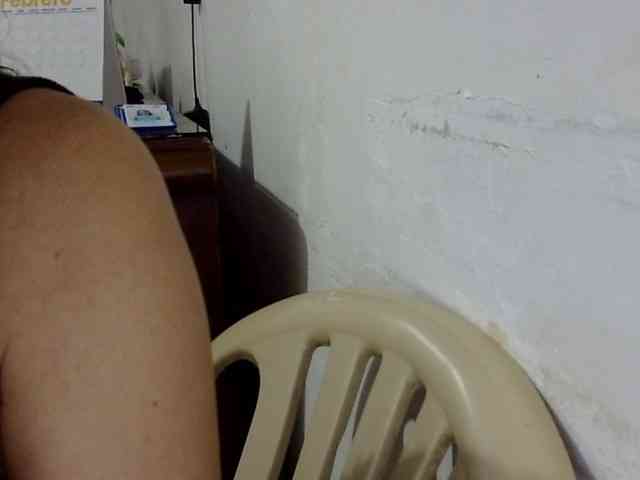 ElizabethMart webcam