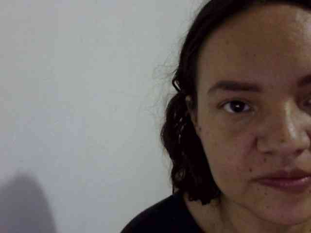 ElizabethMart webcam