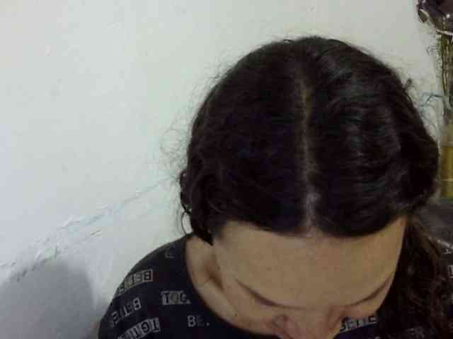 ElizabethMart webcam