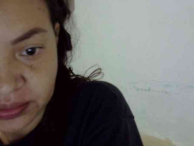 ElizabethMart webcam