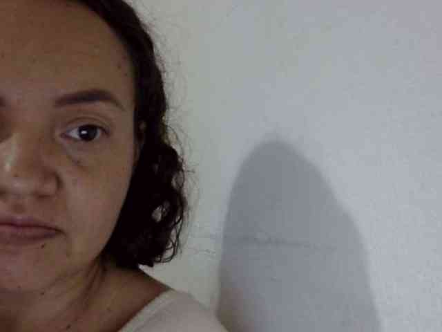 ElizabethMart webcam