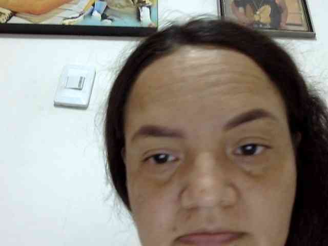 ElizabethMart webcam