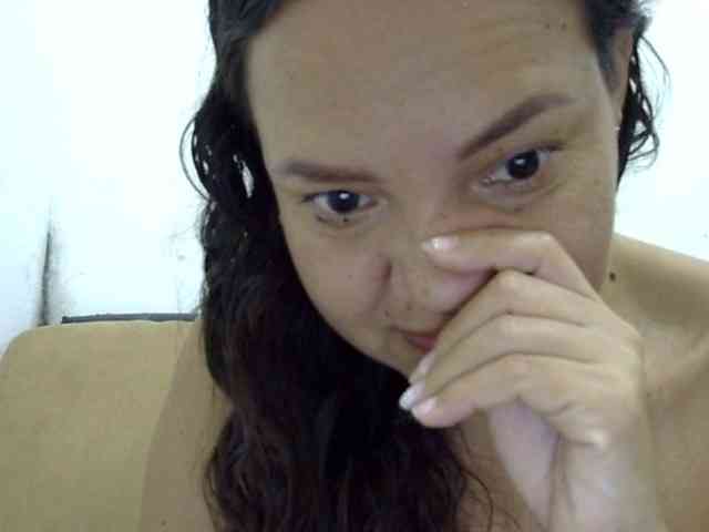 ElizabethMart webcam