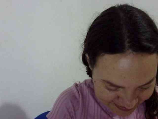 ElizabethMart webcam