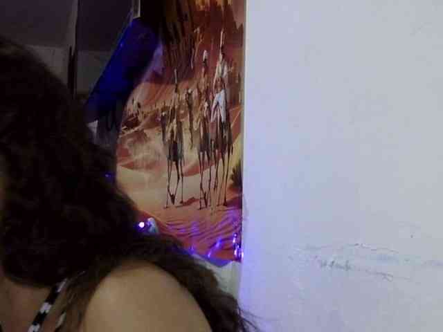 ElizabethMart webcam