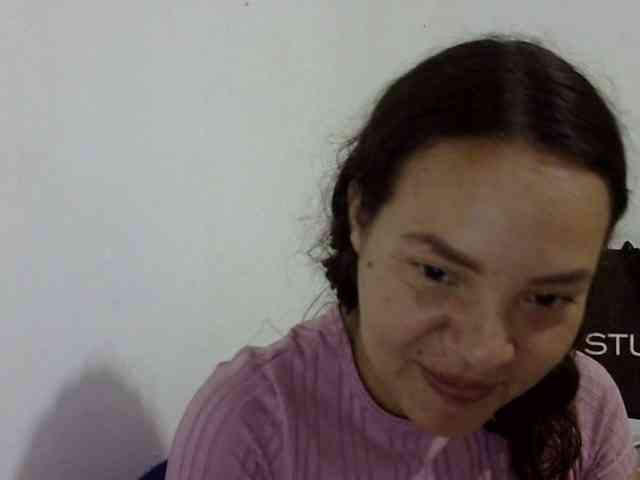 ElizabethMart webcam