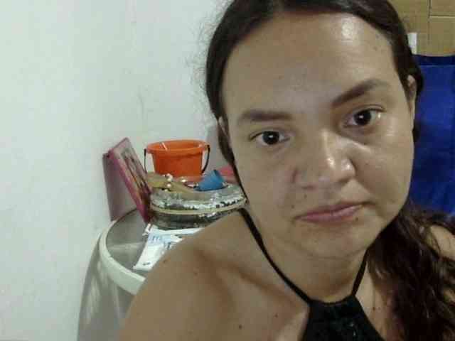 ElizabethMart webcam