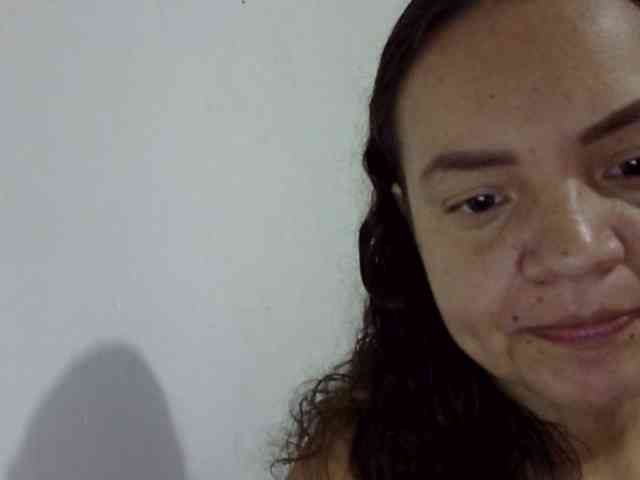 ElizabethMart webcam