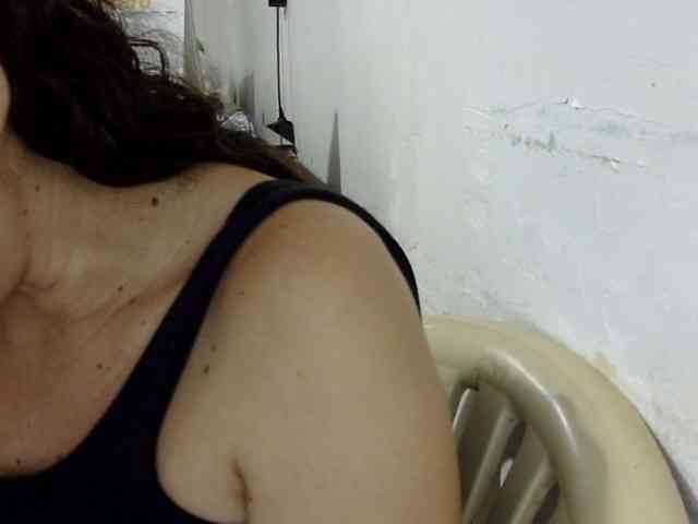 ElizabethMart webcam