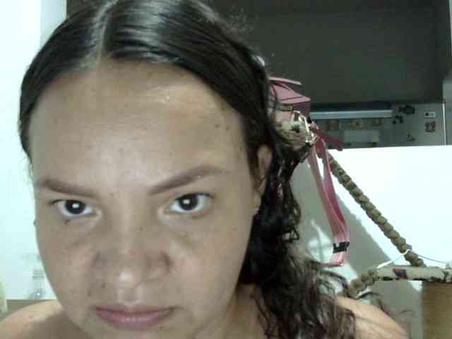 ElizabethMart webcam