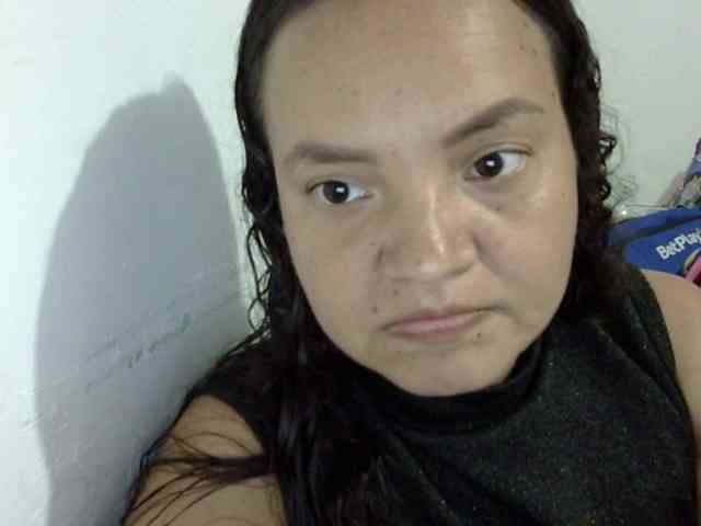 ElizabethMart webcam