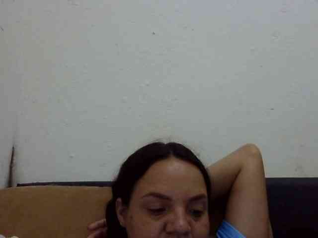ElizabethMart webcam