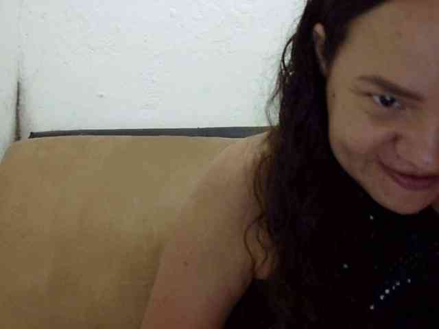 ElizabethMart webcam