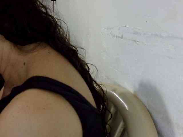 ElizabethMart webcam