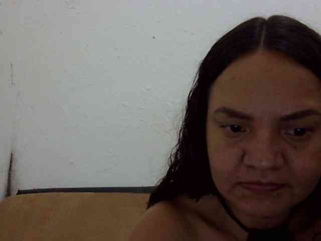 ElizabethMart webcam
