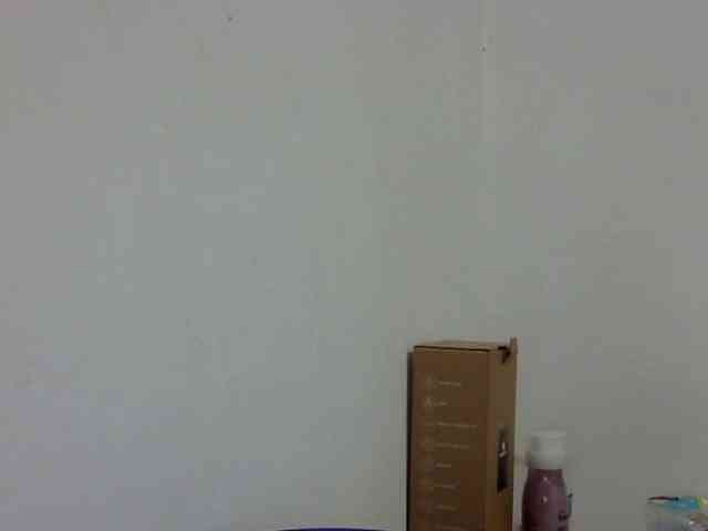 ElizabethMart webcam