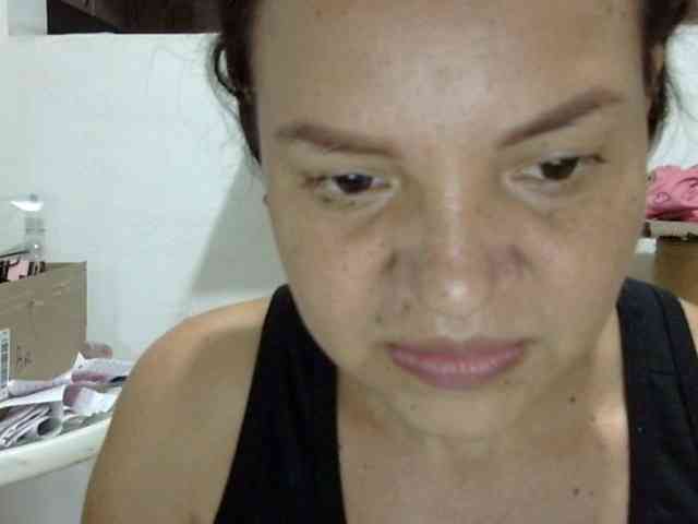 ElizabethMart webcam